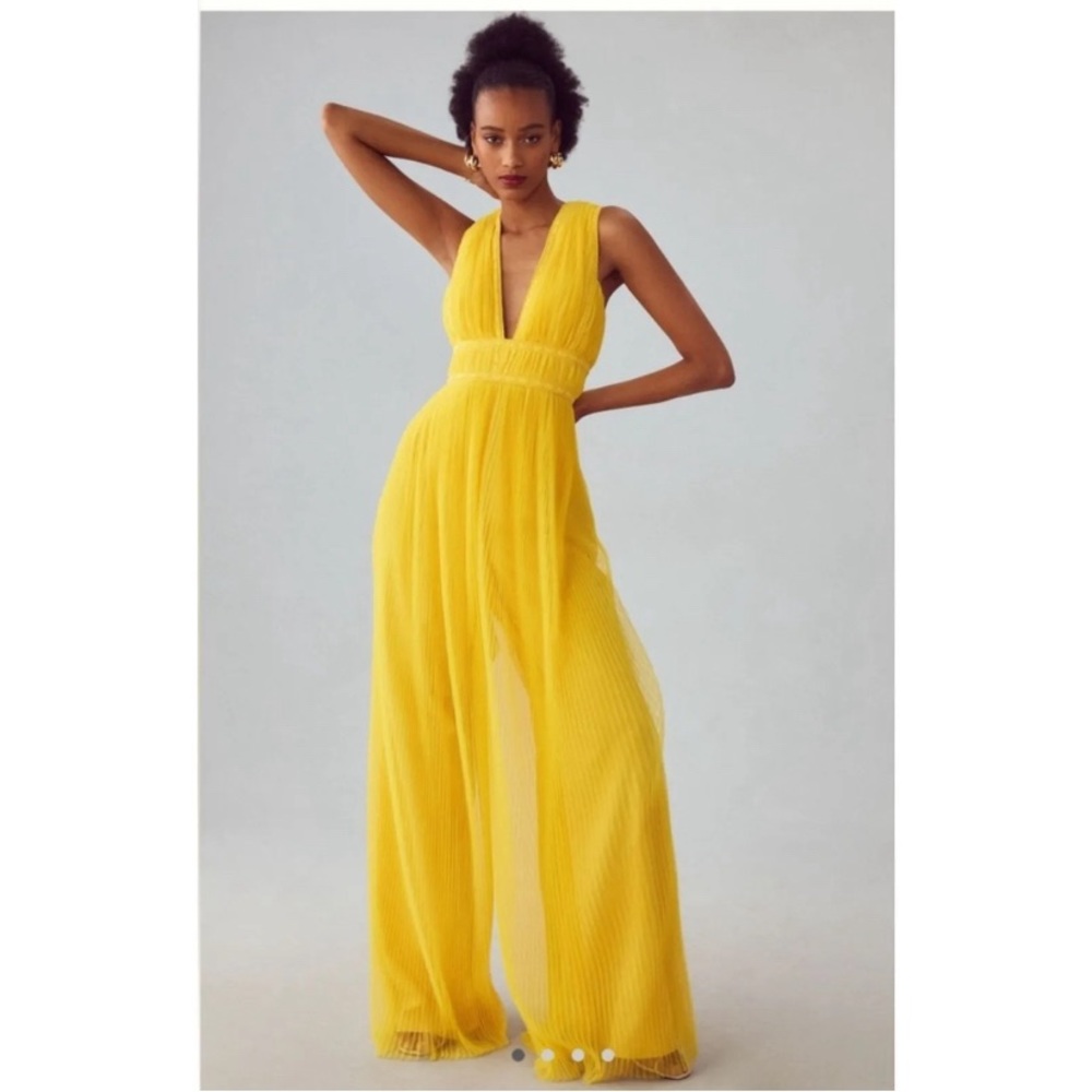 Modern NWT Anthropologie Hutch Yellow Flowy Sleeveless Summer Jumpsuit, Size 4.